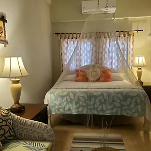 sunbreeze-ocho-rios-1-bedroom-apartment.comcaribbean.com/