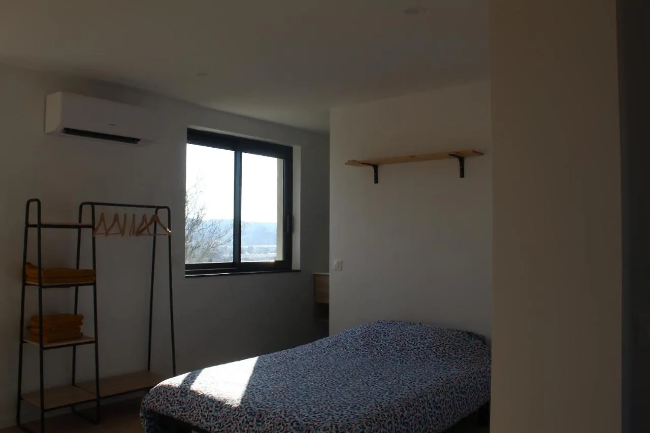 Immeuble Renove Au Centre D'Auch. Apartment